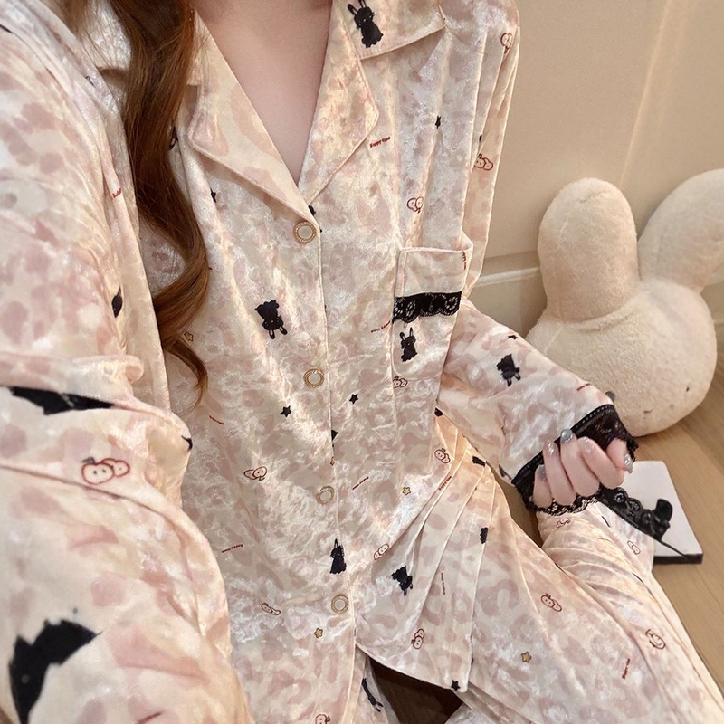 Leopard Print Pajamas for Women 2026 New Spring, Autumn and Winter Long-Sleeved Gold Velvet High-End Diamond Thin Velvet Home Wear Set