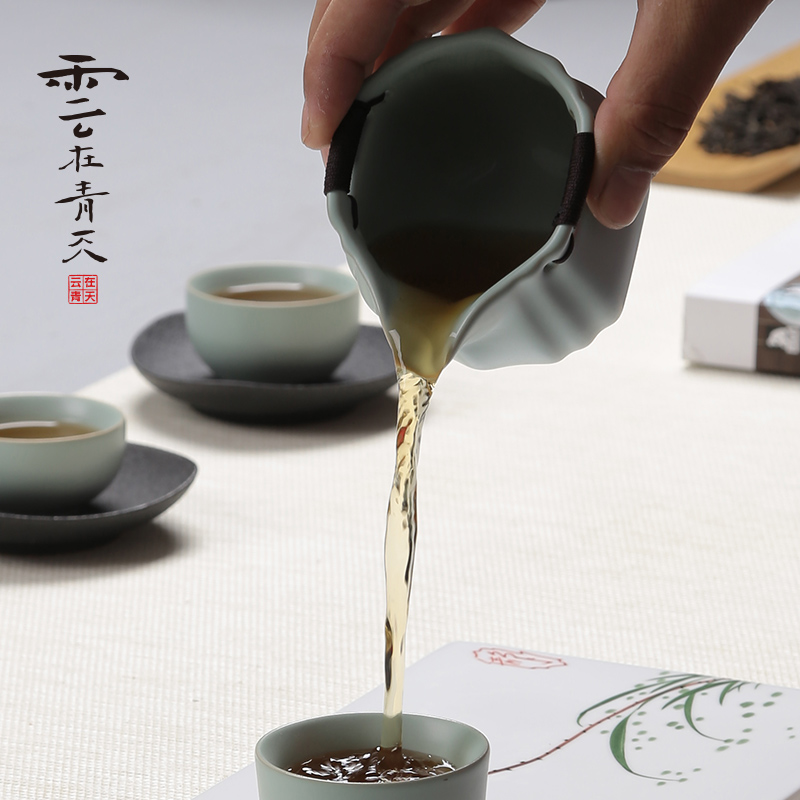 Your up open a piece of ice to crack large fair keller of tea and a cup of tea sea points kung fu tea set longquan celadon porcelain ceramics