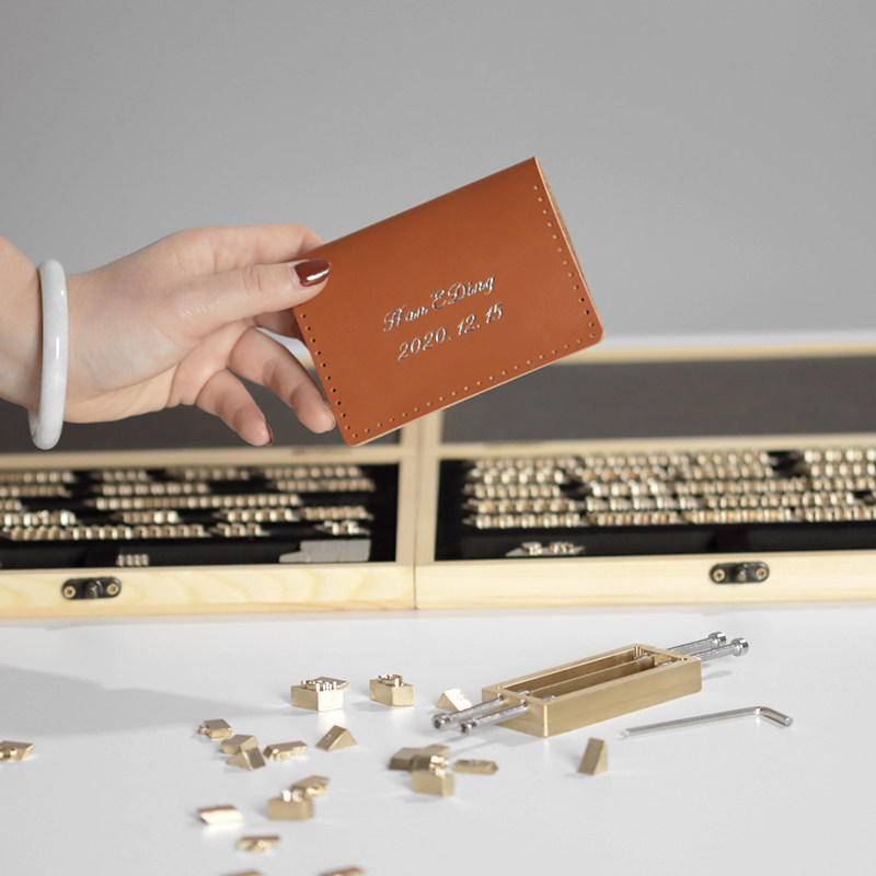 (Hot stamping service) Only in-store products, no external orders will be accepted, please understand