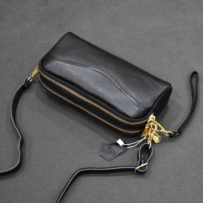 2022 new leather messenger bag small bag female Korean fashion middle-aged mother double zipper leather hand bag female
