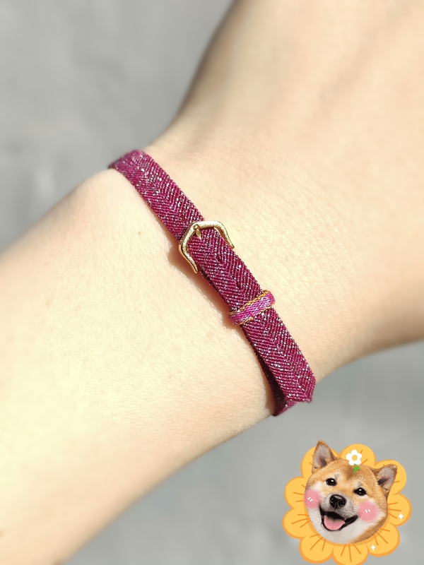 Hand-Woven 0.15 Gold-Thread Watch Strap, Red String for the Year of Birth, Unisex Watch Strap Bracelet, Gesture Gift