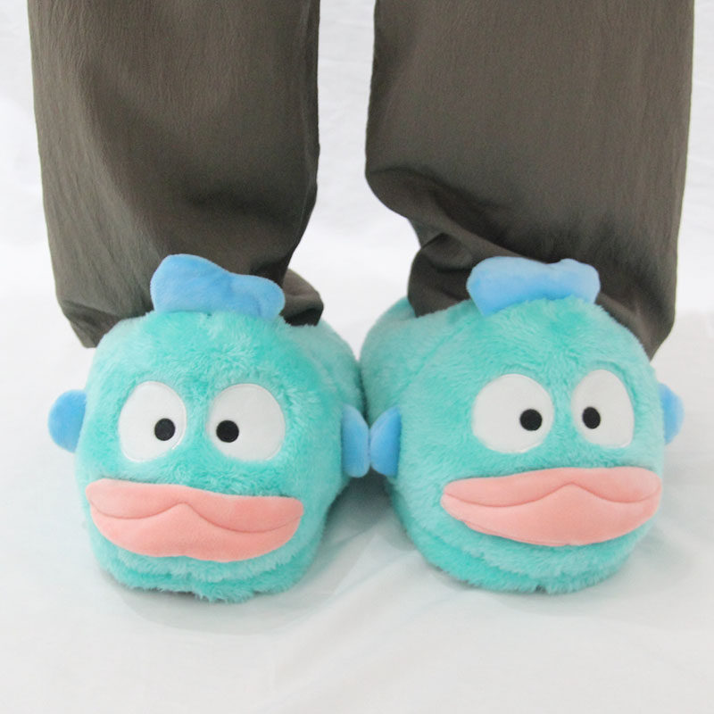 サンリオの大きな口のブサイクな魚のスリッパ - かわいいブサイクなカップルのスリッパ（室内用） - 冬にぴったりの、おもしろくて暖かいぬいぐるみスリッパ
