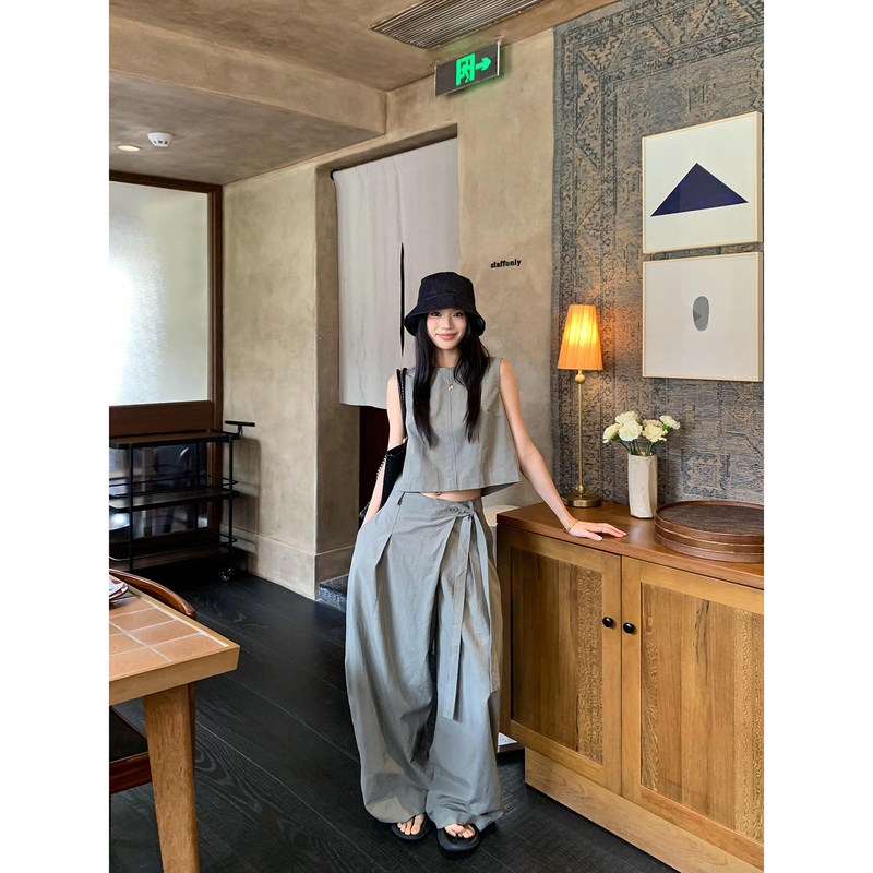 Sweetc/Old Money Style Relaxed Set for Women Korean Sleeveless Vest Summer High Waist Wide Leg Casual Pants Two-Piece Set
