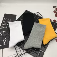 Hàn Quốc INS Harajuku gió đơn giản màu đen và trắng hoang dã vớ cao cotton ulzzang vớ nam và nữ - Vớ bông tất lười nam