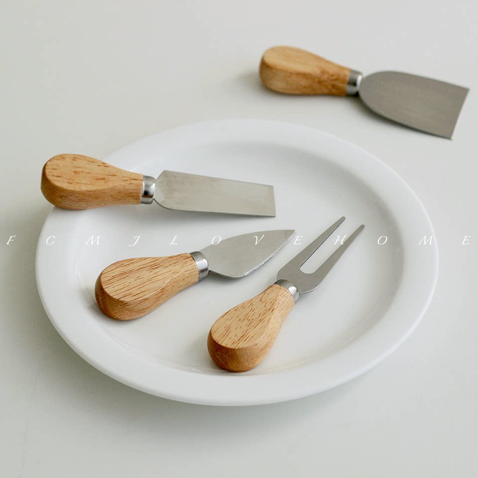 FCMJ Cute Cheese Cheesecutter Fork Shoveling Pins Baking Props Creative Personality Trends Teenage Hearts