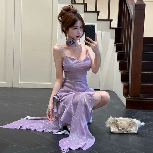 Летнее вечернее платье, юбка, V-образный вырез, изысканный стиль, эффект подтяжки, облегающий крой