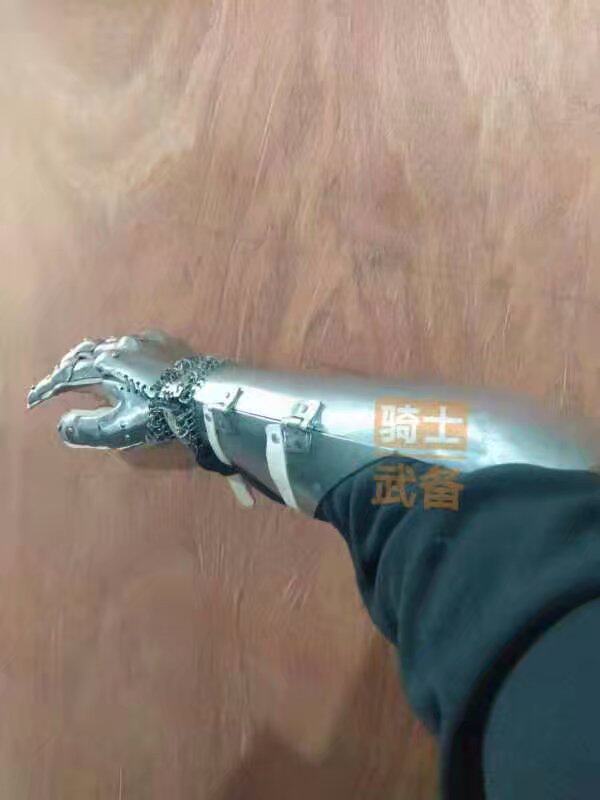 Mongolian Iron Glove Western Asia Armor Iron Gloves On The Other Hand.