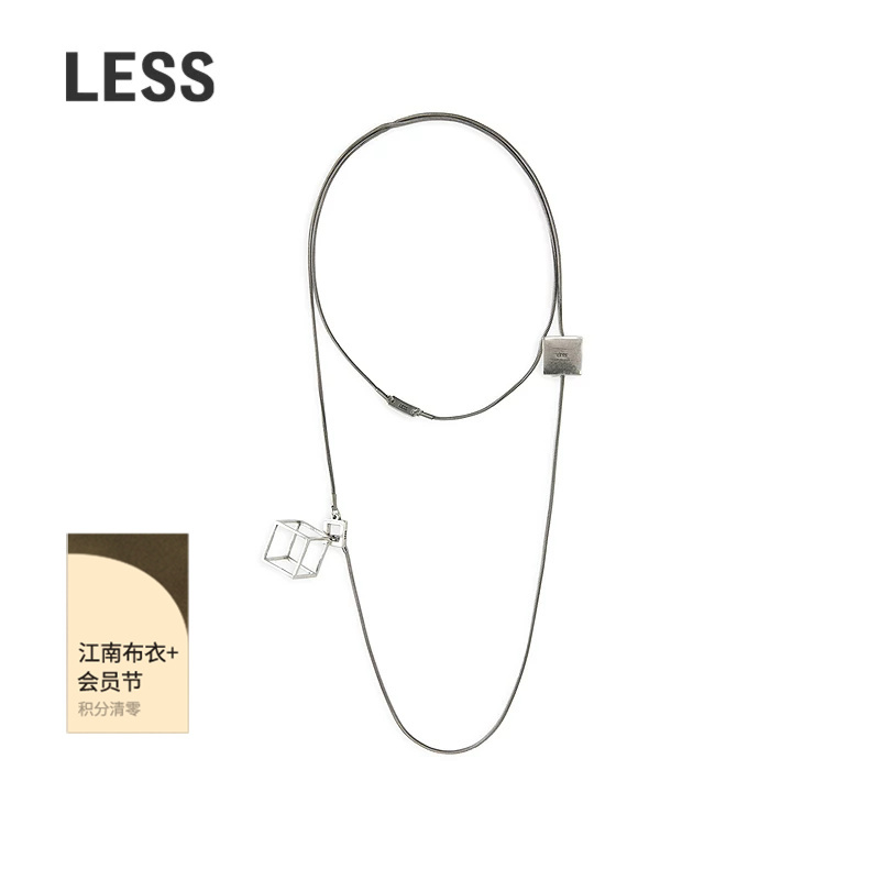 Less Autumn Fashion Retro Design Cube Women's Necklace 3P7K10250 Less Autumn Fashion Retro Design Cube Women's Necklace 3P7K10250