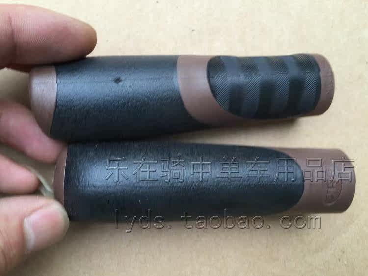 Poignées de vélo - Ref 2343723 Image 5