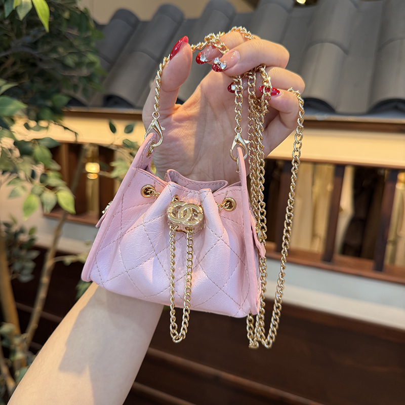 Tweed Style 25B Oil Wax Leather Mini Bag Single Shoulder Crossbody Bag Car Key Earphone Storage Bag Card Holder for Women Tweed Style 25B Oil Wax Leather Mini Bag Single Shoulder Crossbody Bag Car Key Earphone Storage Bag Card Holder for Women
