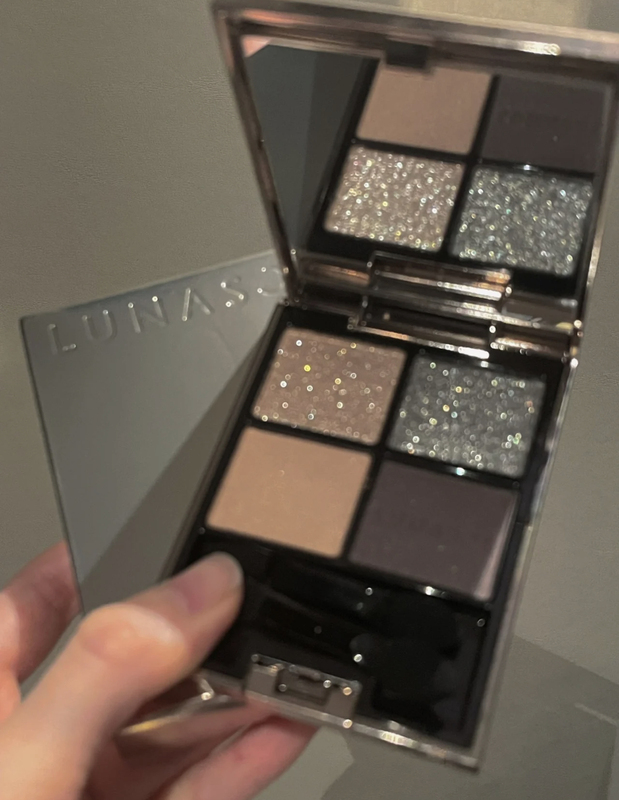 Lunasol Sun and Moon Crystal Four-Color Eyeshadow Palette 26 Summer New Colors 20 19 Regular 15/17 Light and Shadow Purification 02