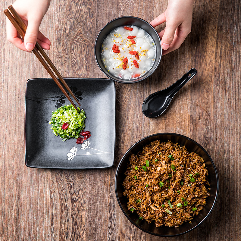 This 56 head porcelain tableware suit Japanese dishes combination of black suit 56 home dishes chopsticks