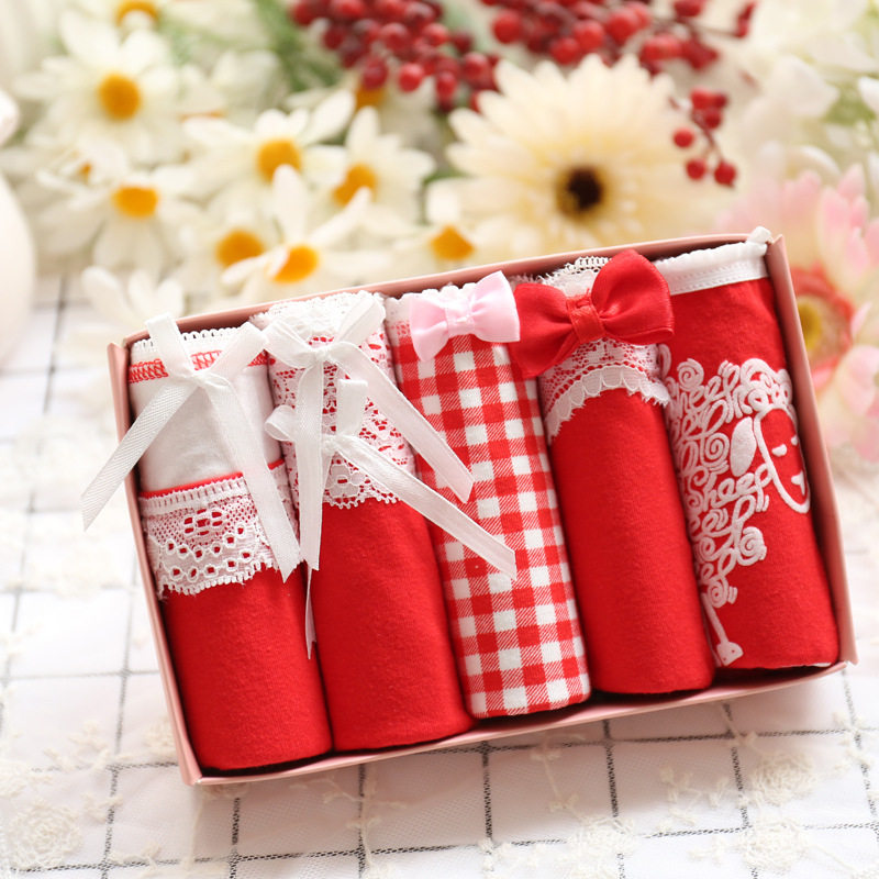 Full Cotton Underpants This Year Female Pig Less Lady Pure Big Red Girls High School Brief Day Ensemble of Heqing Hongyun