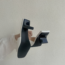 INS STUDIO) square-head temperament ~ French style sandals womens small crowdsourced design with a pair of heels