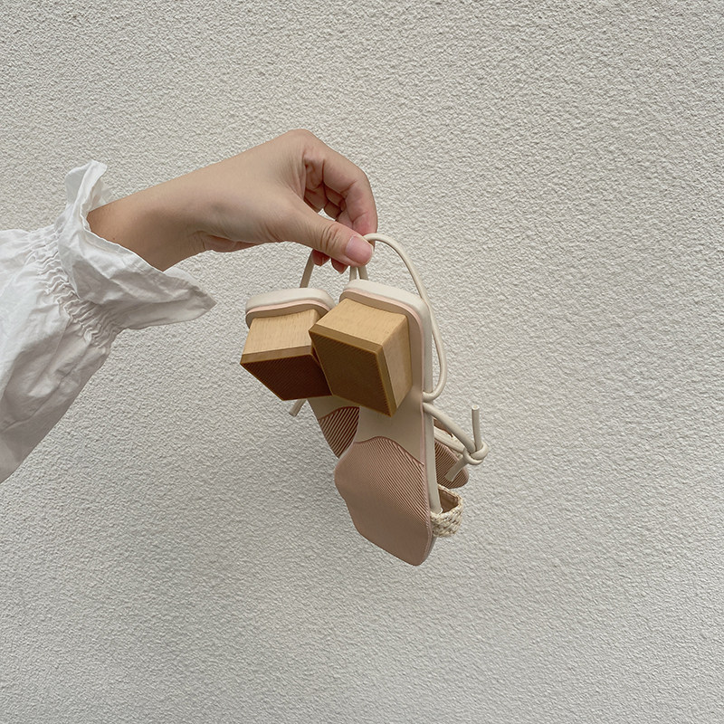 Cool Slippers Women's Summer New 2021 100 Hitch Two Wear Knitted Ins Wind style with Lopentoe High heel Shoe