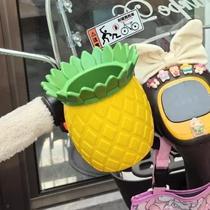 Bicycle pineapple-shaped water cup holder super tough and not easily deformed electric motorcycle stroller anti-scratch water bottle accessory holder