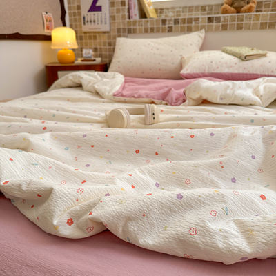 Small floral crumpled yarn summer quilt, bubble cotton summer cooling quilt, single person in the dormitory, machine-washable thin quilt, water-washable air-conditioned quilt