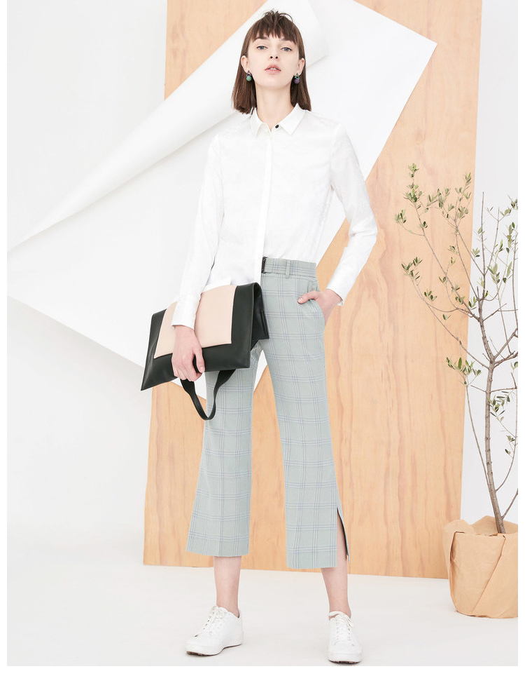 Lily2018 mùa xuân mới của phụ nữ nút đen in họa tiết áo sơ mi trắng thẳng 118110C4604 áo sơ mi nữ đẹp