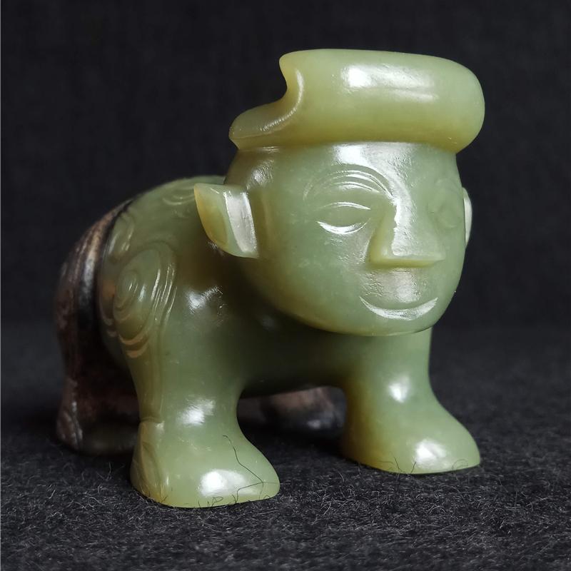 中国古董 骨董 和田玉 青玉 山石擺件 希少品 【仙境】 中国80年代 最贵的一件3450万，和田碧玉摆件历年拍卖最高纪录榜单_百科TA说