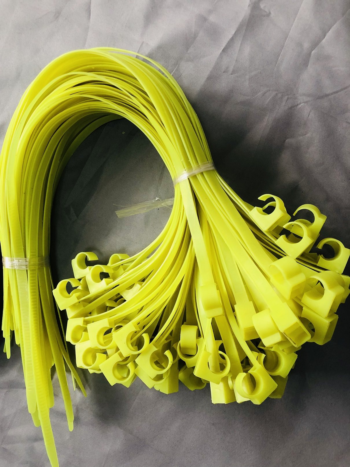 Dry powder fire extinguisher accessories 4KG 8KG plastic tie straps black yellow fluorescent green belt 100 bundles
