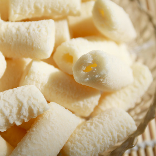 Cheese Nemonte prolific cheese Changhong Blue Flag north latitude River Cheese Workshop Independent Cheese Dry Nuggets