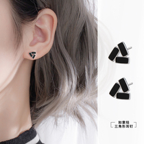 Black earrings 2021 New Tide earrings female sterling silver earrings simple cold wind women small black earrings