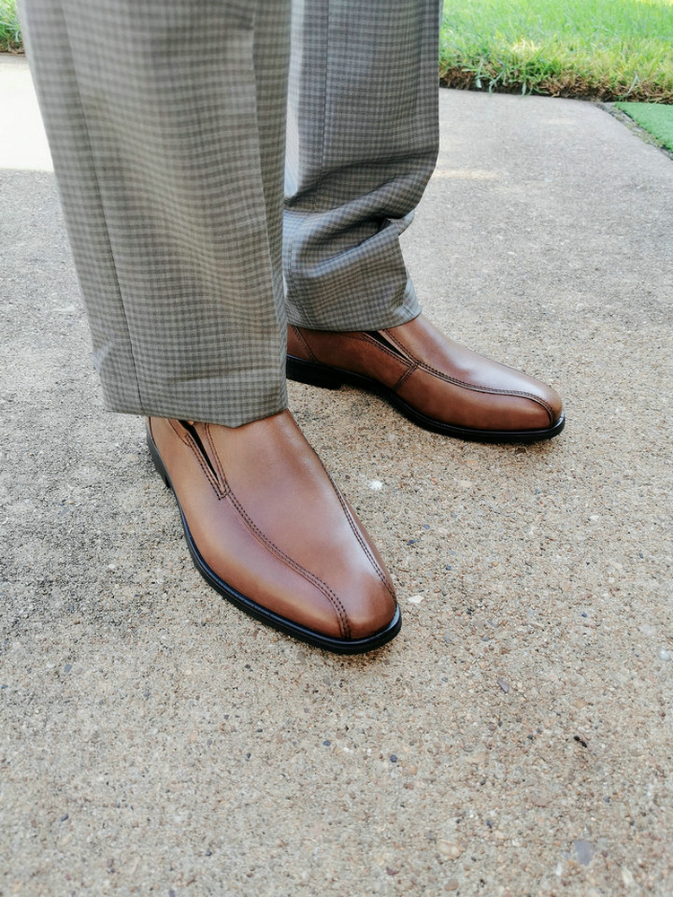 ECCO 爱步 Queenstown 一脚套男鞋 ¥388.36起 ECCO 爱步 Queenstown 一脚套男鞋 ¥388.36起