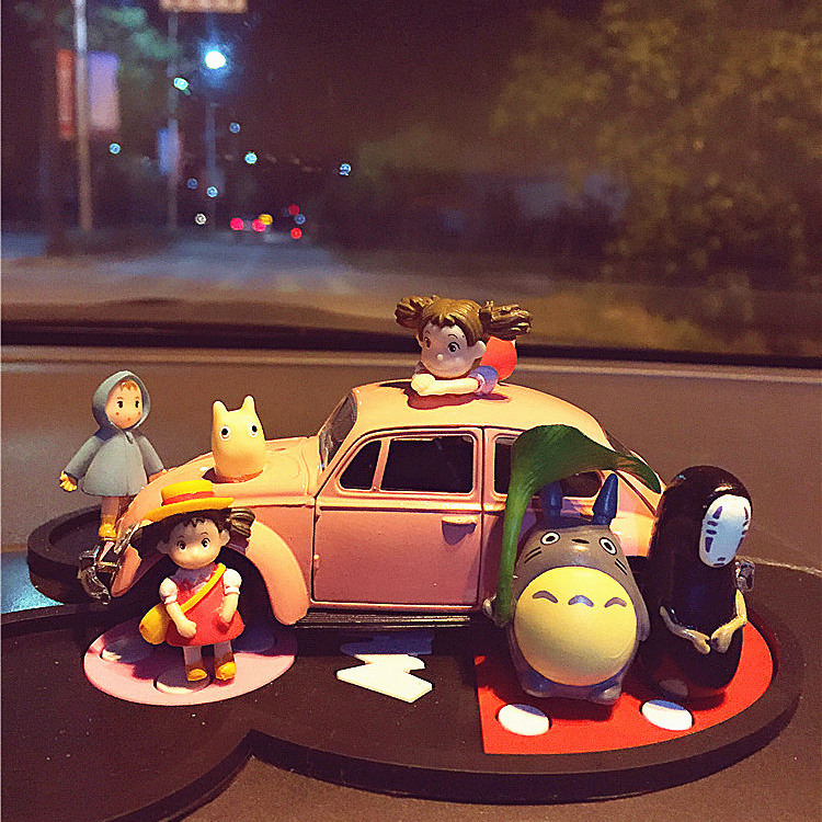 Retro Old Lord Car Model Beetle Car Accessories Car Perfume Seat Upscale Car Hem Car Perfume Woman