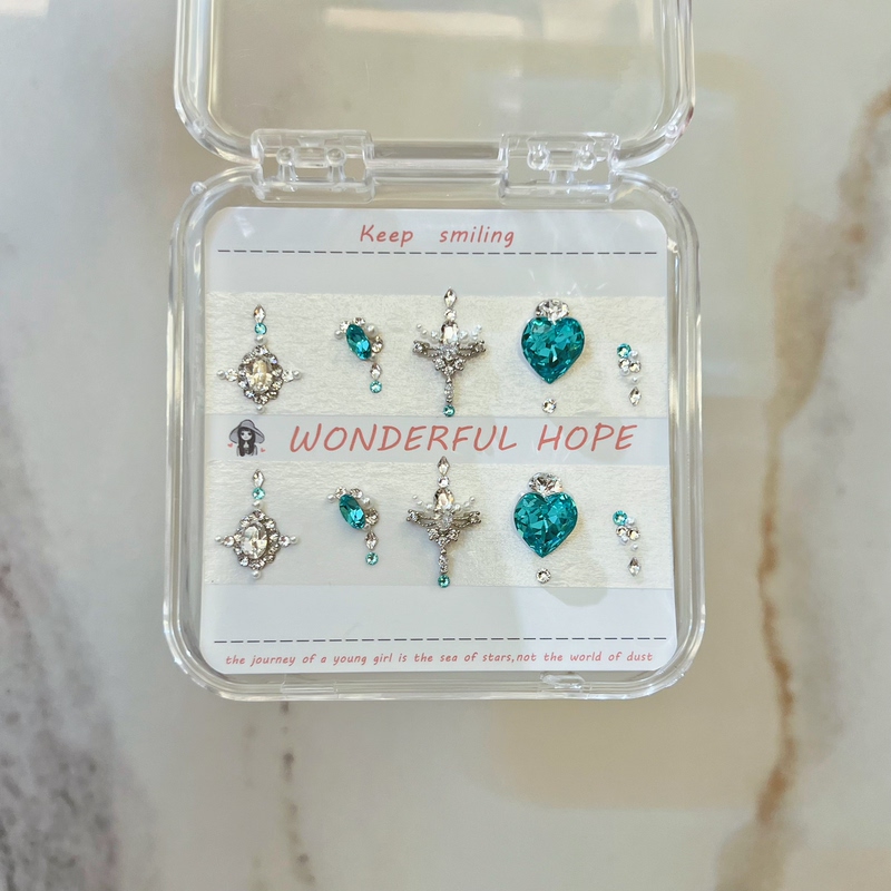 Swarovski Nail Art Diamond Material Kit Light Emerald Blue Nail Art Decorations Full Diamond Nail Art Swarovski Nail Art Diamond Material Kit Light Emerald Blue Nail Art Decorations Full Diamond Nail Art