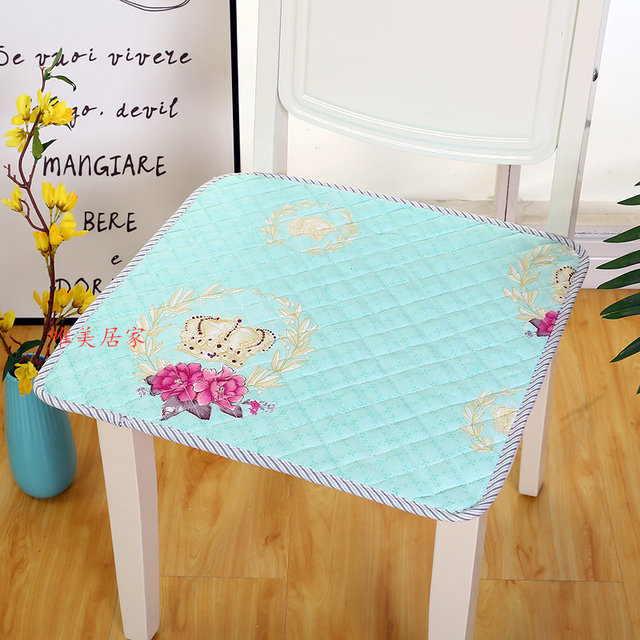 Four seasons universal wool quilt pastoral non-slip dining chair cushion office Internet cafe cushion thin seat cushion computer chair cushion