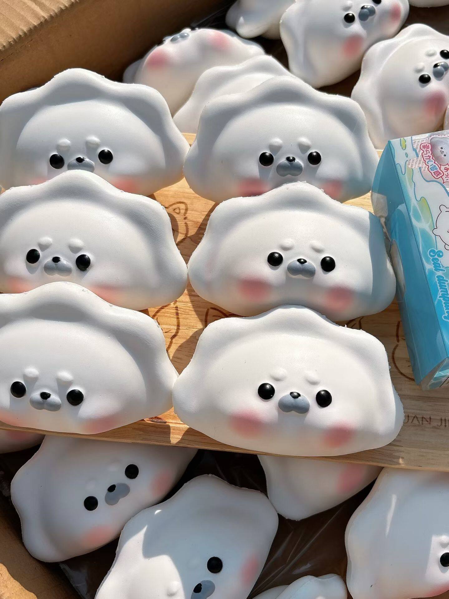 Развивающая игра для детей hachimi新品超湿软慢回弹海豹饺子仿真解压玩具可爱可盘空有捏头