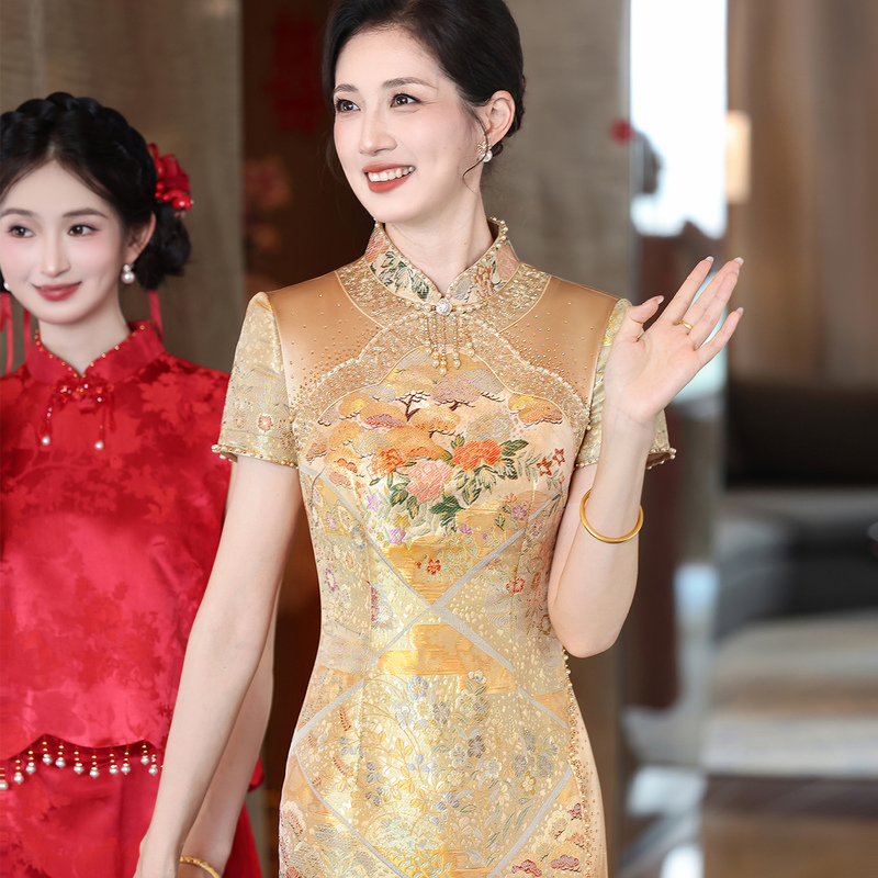 Jinhua Fang Exquisite Golden Mother-Of-The-Bride Banquet Dress High-End Light Luxury Elegant Mother-In-Law Wedding Banquet Cheongsam Dress Jinhua Fang Exquisite Golden Mother-Of-The-Bride Banquet Dress High-End Light Luxury Elegant Mother-In-Law Wedding Banquet Cheongsam Dress