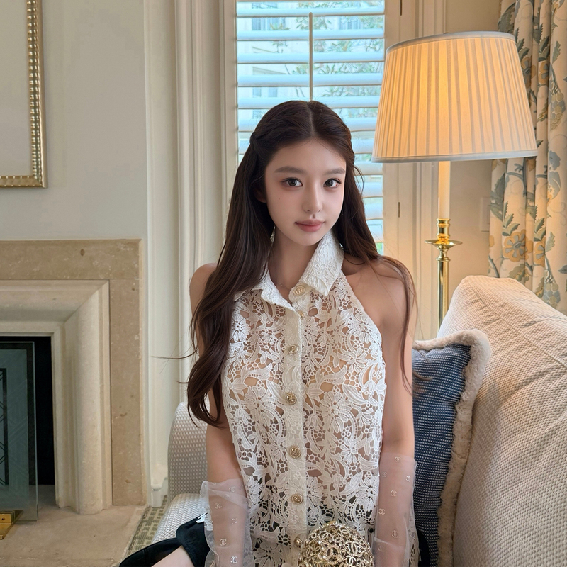 Good Morning, Fan Fan, the "Tough and Elegant Daughter-In-Law": a Sophisticated, Elaborate, and Exquisite Chanel-Style Three-Dimensional Water-Soluble Lace Sleeveless Blouse for Women