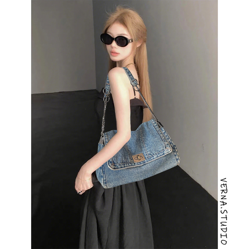 Denim Underarm Bag for Women 2026 New Large-Capacity Work and Commuting Bag Chain Crossbody Tote Bag