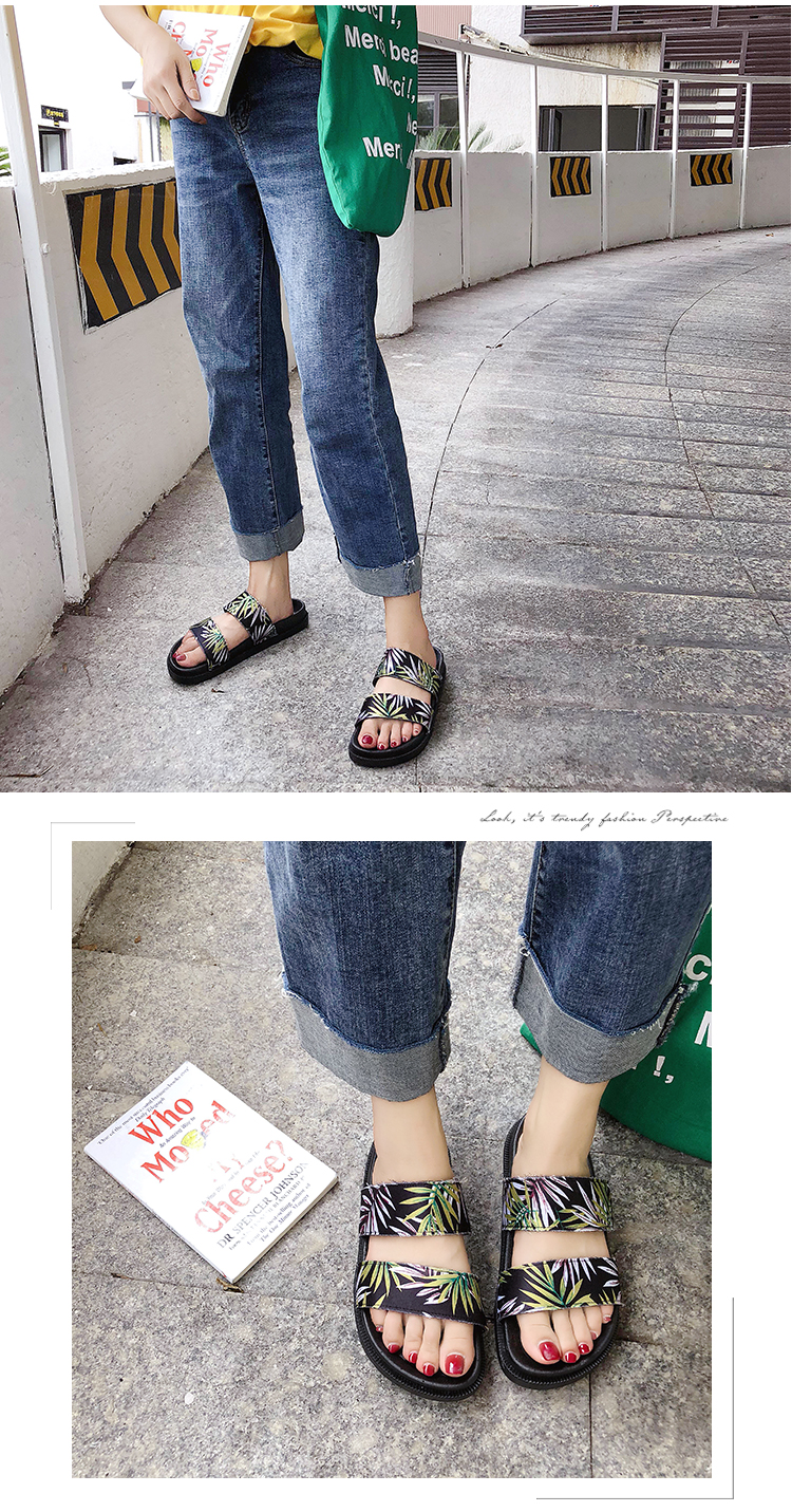 Giày lưới màu đỏ với cùng một đôi dép nữ mùa hè phiên bản Hàn Quốc mặc một đôi giày bệt đi biển sang trọng cho nữ đi biển dép givenchy