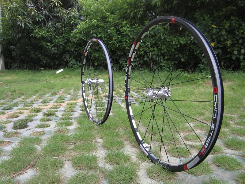 Roues de vélo Mountain Bike CYCLETRACK 26 pouces - Ref 2366938 Image 5