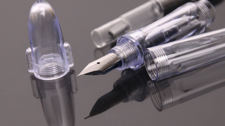 Ручка перьевая 日本pilot百乐 fp-60r贵妃钢笔 美术练字速写钢笔 含上墨器 Ручка перьевая 日本pilot百乐 fp-60r贵妃钢笔 美术练字速写钢笔 含上墨器