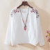 2017 mùa thu mới gió quốc gia cotton và vải lanh thêu áo thun dài tay retro thêu lỏng kích thước lớn quần áo đáy quần áo phụ nữ áo phông nữ cao cấp Áo phông