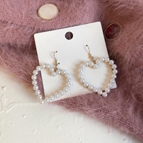 Korean earring temperament Net red retro exaggerated hollow big love heart shaped pearl earrings female personality simple ear clip