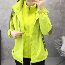 Outdoor submachine clothing autumn and winter lovers men and women grabbing suede liner Two sets plus suede Thickened Warm Windproof Mountaineering Suit