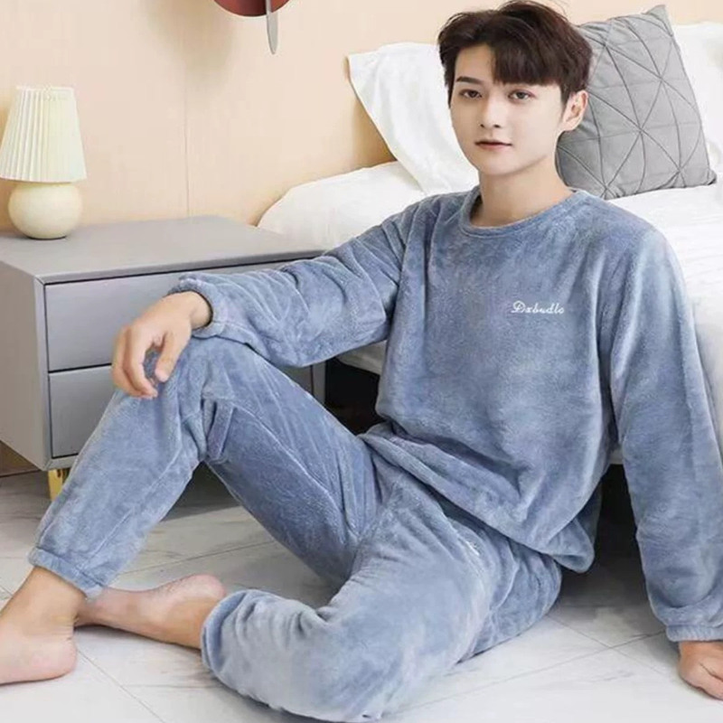 Men's Home Wear Set, Coral Velvet Large Size Pajamas, Fleece-Lined, Thickened, Warm, Autumn and Winter Round Neck Two-Piece Set