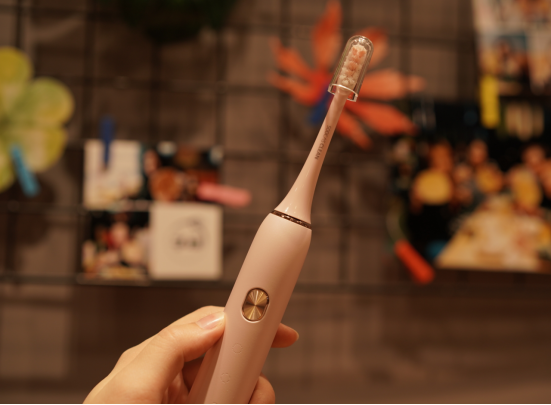 情人节的礼物我都安排好了,请查收