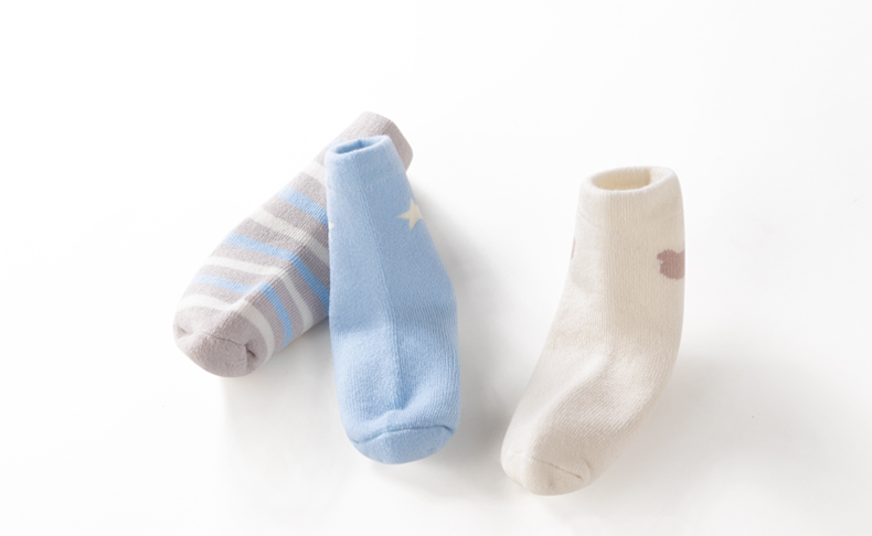 Xu Wei Mùa đông dày cộng với vớ nhung ấm áp vớ trẻ em Vớ cotton cho bé trai 0-1-3 tuổi tất dài cho bé sơ sinh