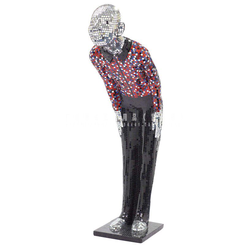 Welcome dummy at the entrance of hotel restaurant ktv fashion high-end welcome person welcome dummy ceramic dummy