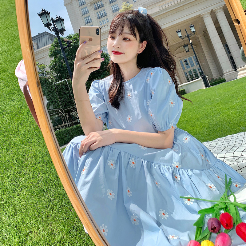 Blue dress 2022 new summer fresh and sweet fairy daisy puff sleeve doll first love princess dress
