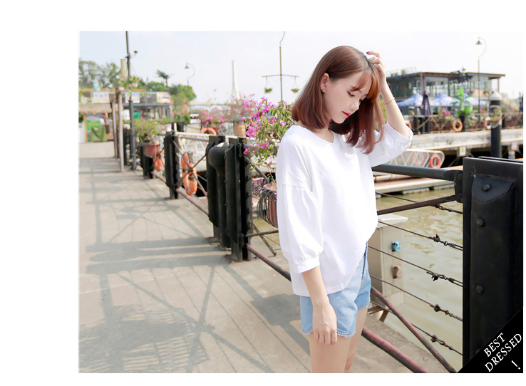 Mùa hè 2018 mới đại học Hàn Quốc ulzzang hoang dã rắn rỏi cổ chữ V ngắn tay trong áo tay áo nữ sinh viên áo phom rộng nữ