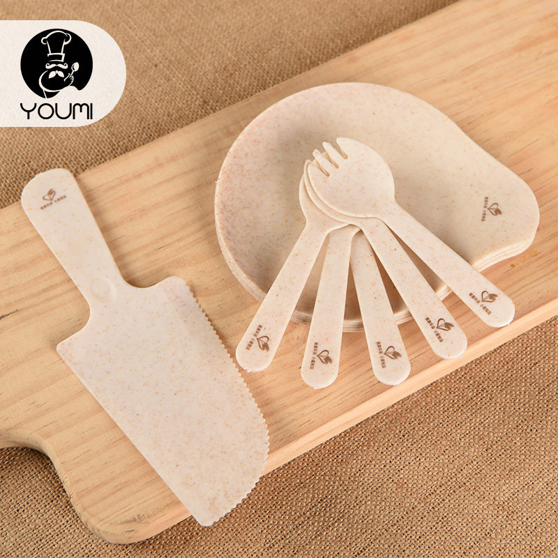 Food grade wheat straw water drop cake cutter and fork disc disposable dish birthday cake tableware set
