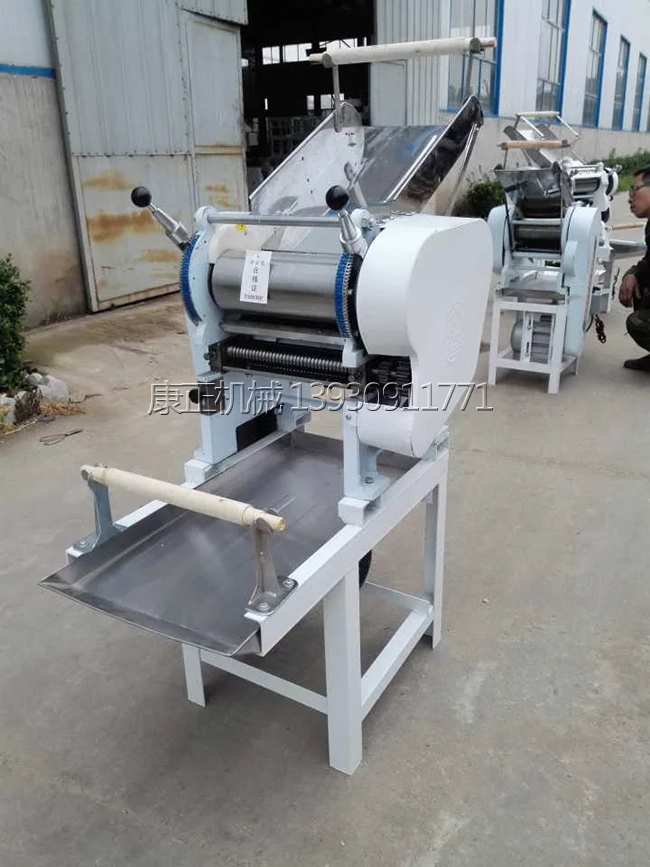 康正达80型做面條機
