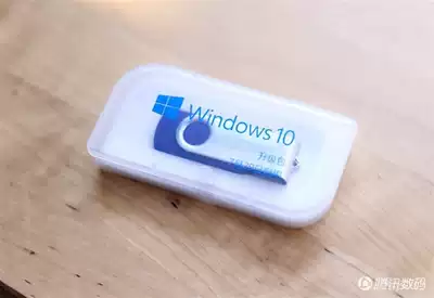 Genuine Win10 Professional version Home Chinese version 64-bit computer reloading system Pen drive Pure version Windows10