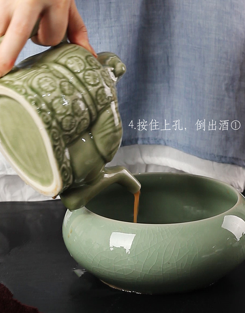 Creative ceramic porcelain jar of wine suits for yao states conscience pot pot liquor pot two already birthday gift household of Chinese style